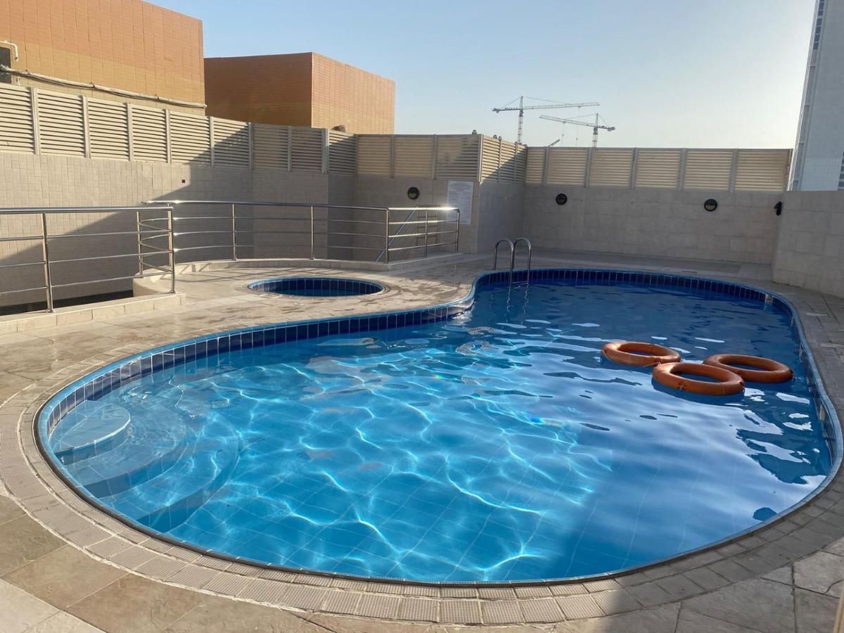 Beautiful Bedroom In Al Barsha Near Mashreq Metro 迪拜 外观 照片