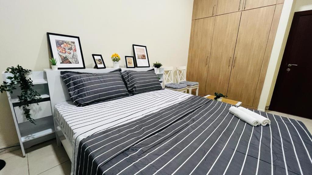 Beautiful Bedroom In Al Barsha Near Mashreq Metro 迪拜 外观 照片