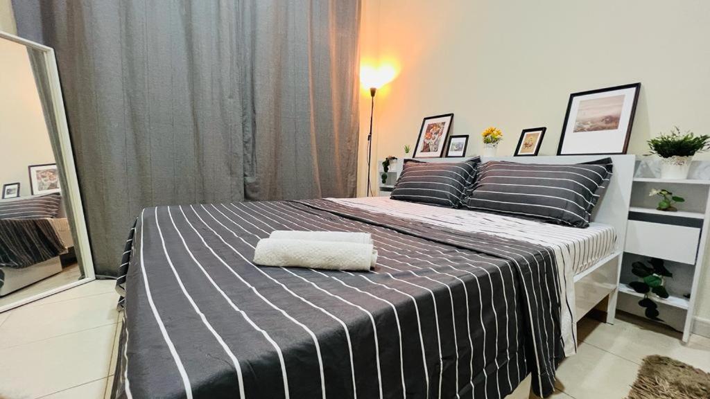 Beautiful Bedroom In Al Barsha Near Mashreq Metro 迪拜 外观 照片